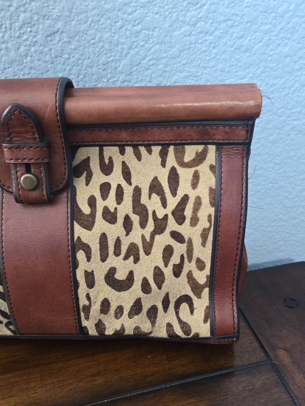 FOSSIL Leather Fold-Over Leopard Clutch Magnetic Closure Vintage - Picture 2 of 12